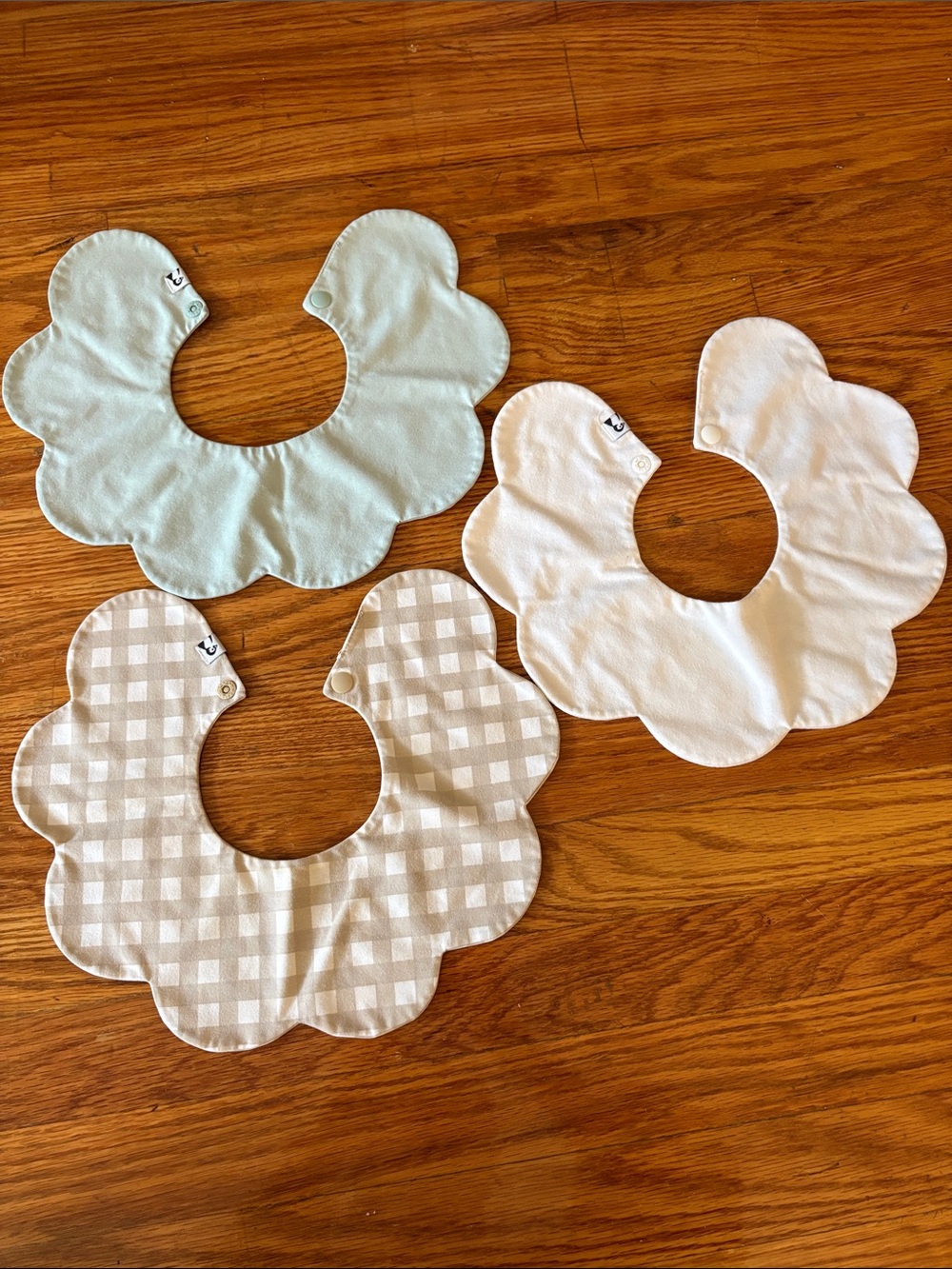 Konny 360 baby bibs - Mint, White & Beige Set
